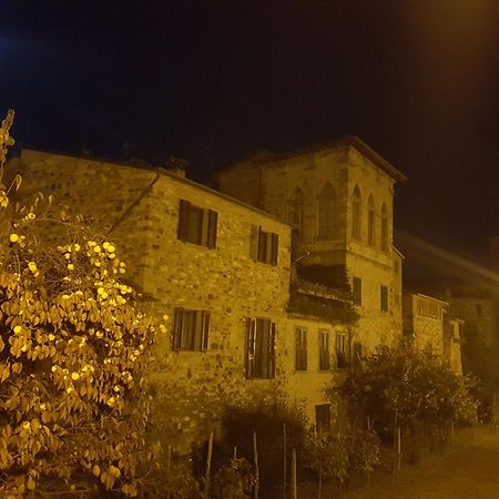 מלון פייבה סנטו סטפנו La Torre Di Pieve מראה חיצוני תמונה